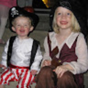 Meet your Posher, Laurie